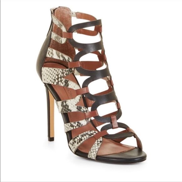 🔥BCBGmaxazria    Valentia Python Leather Shoes - size 6 New in box - Picture 1 of 10